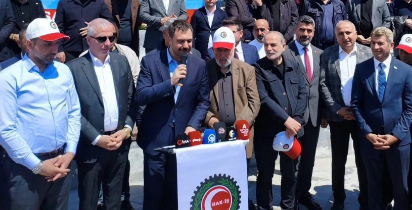 PEKTAŞ, ELAZIĞ'DA 1 MAYIS ETKİNLİĞİNE KATILDI