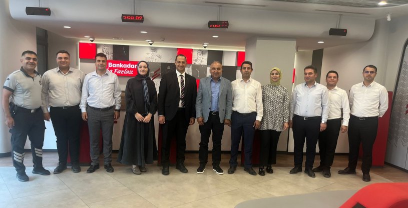 PEKTAŞ, ADIYAMAN KAHTA ZİRAAT VE HALK BANKASI ŞUBELERİNİ ZİYARET ETTİ
