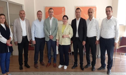 ZİRAAT VE HALK BANKASI ELAZIĞ MERKEZ ŞUBELERİ VE ZİRAAT KATILIM ŞUBESİ ZİYARET EDİLDİ
