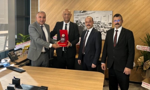 PEKTAŞ, HALKBANK PAZARCIK ŞUBESİNE 'HAYIRLI OLSUN' ZİYARETİNDE BULUNDU